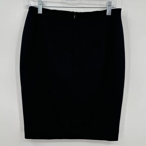 Akris Punto Mini Pencil Skirt 100% Wool Full Zip Front Pocket Lined Black Size 4 - Picture 4 of 6